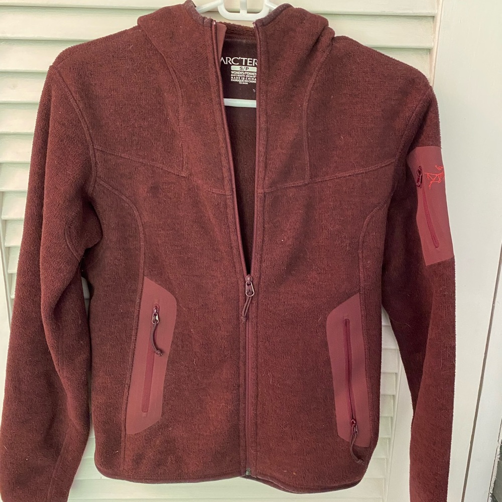 Women’s Arc’Teryx Covert Fleece Hoodie